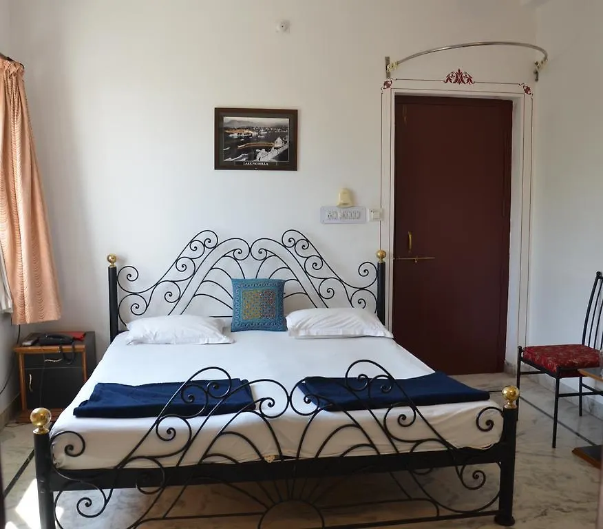 Baba Palace Udaipur 3*,  India