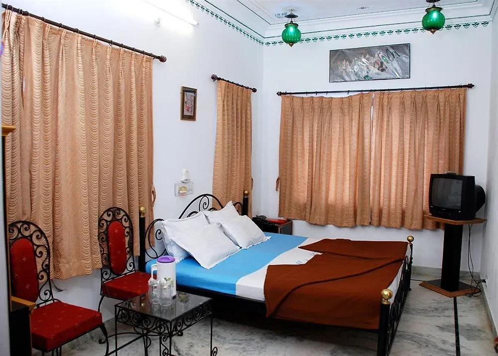 *** Hotel Baba Palace Udaipur India