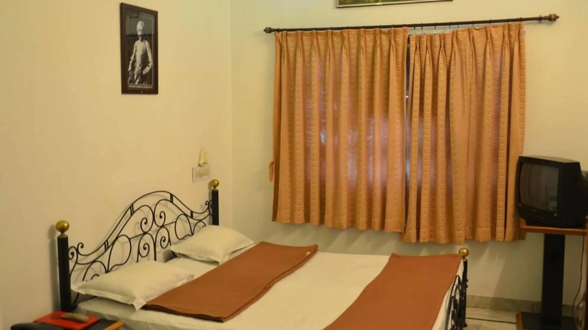 *** Hotel Baba Palace Udaipur India