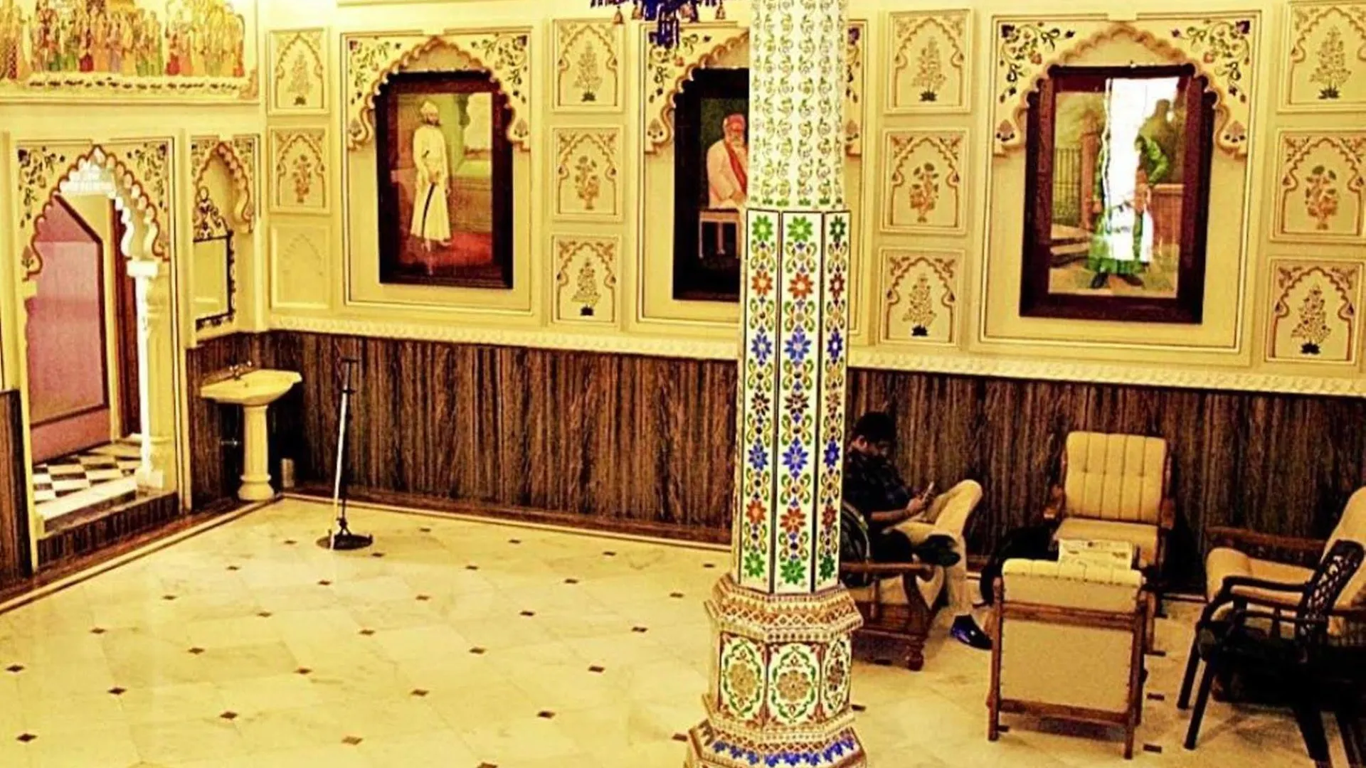 Baba Palace Udaipur 3*,  India